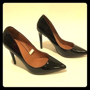 Mossimo Black Pointed Toe High Heel Pump